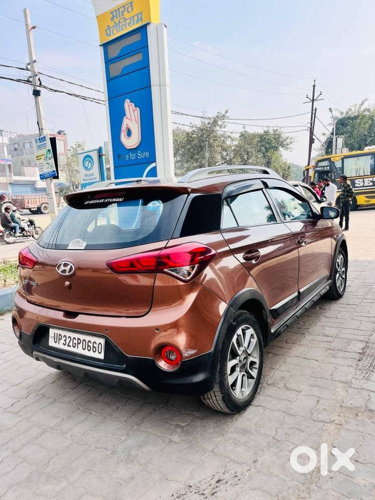 Hyundai I20 Active 1.4 Sx, 2015, Cng & Hybrids