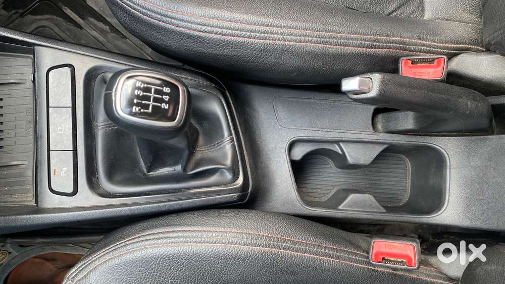 Hyundai Verna 1.5 Mpi Mt Sx (o), 2023, Petrol