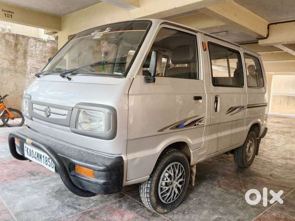 Maruti Suzuki Omni Mpi Std Bsiv, 2013, Petrol