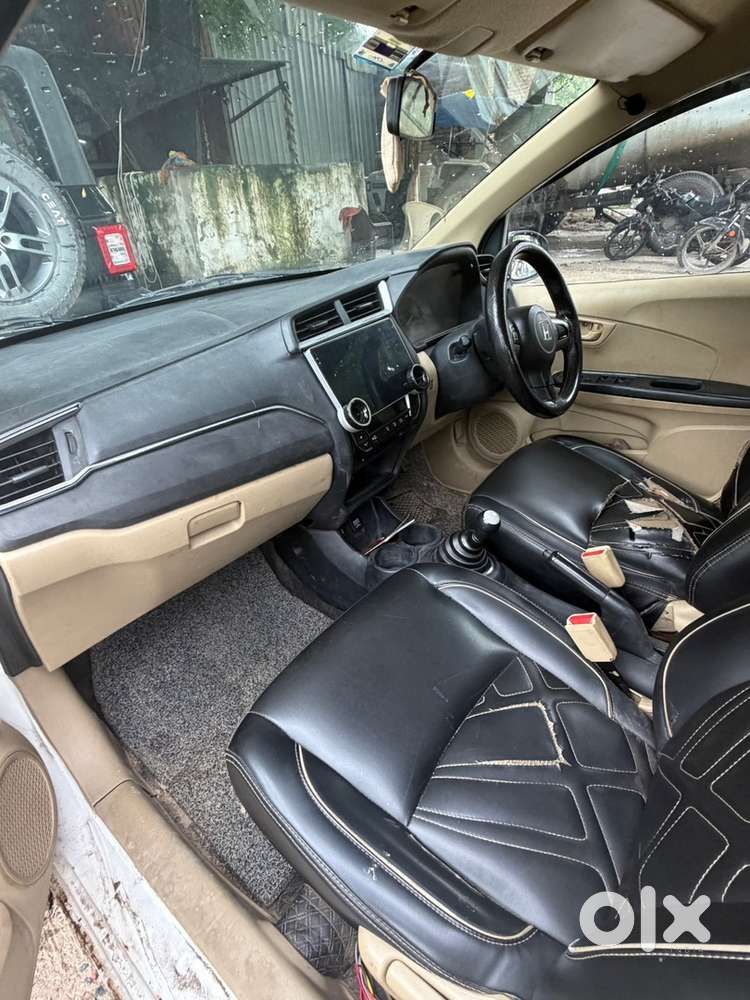 Honda Amaze 2016 Petrol Well Maintained