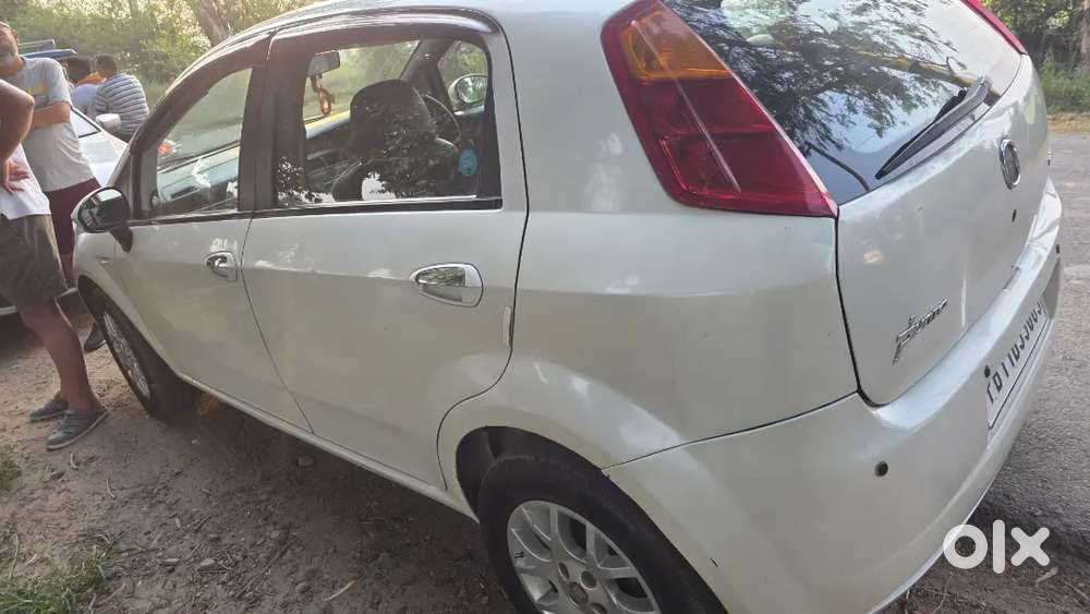 Fiat Grande Punto 2014 Diesel 185000 Km Driven