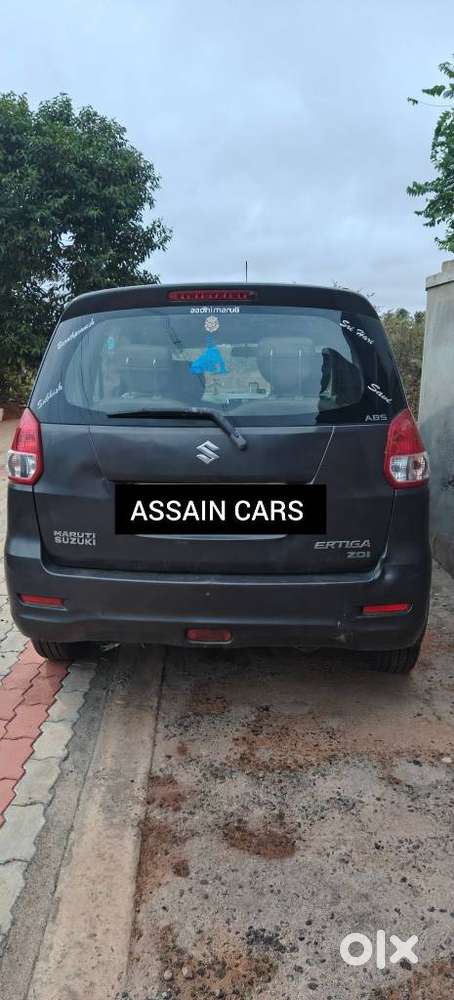 Maruti Suzuki Ertiga Zdi, 2015, Diesel