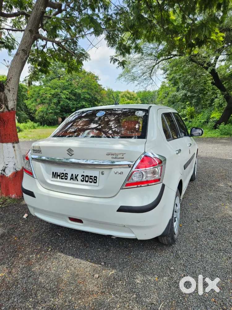 Maruti Suzuki Dzire 2015 Petrol 98969 Km Driven