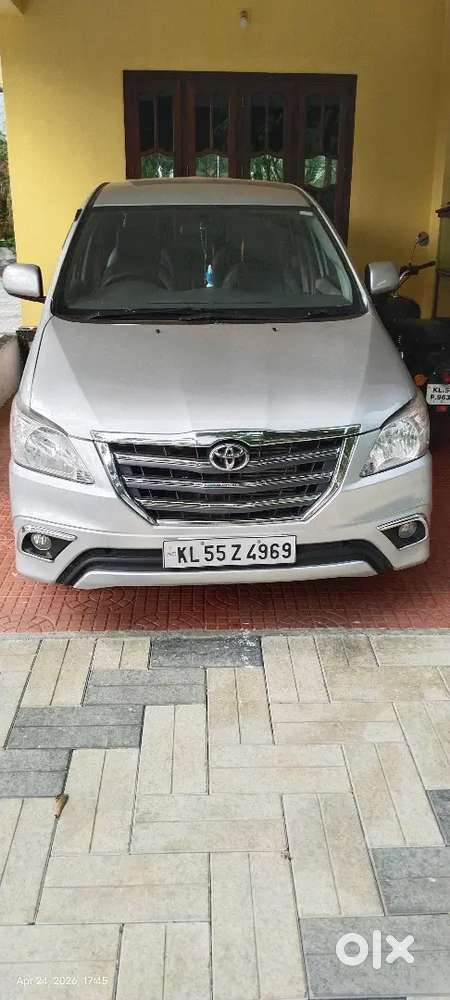 Toyota Innova G4 7 Seater