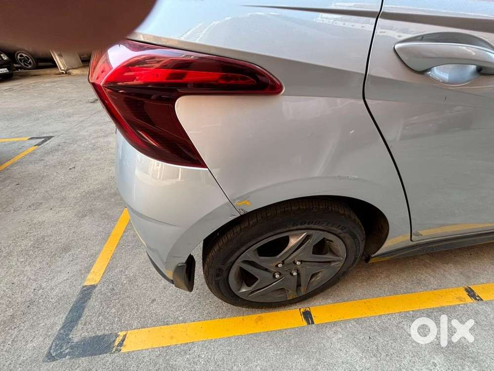 Hyundai Petrol Car 2021