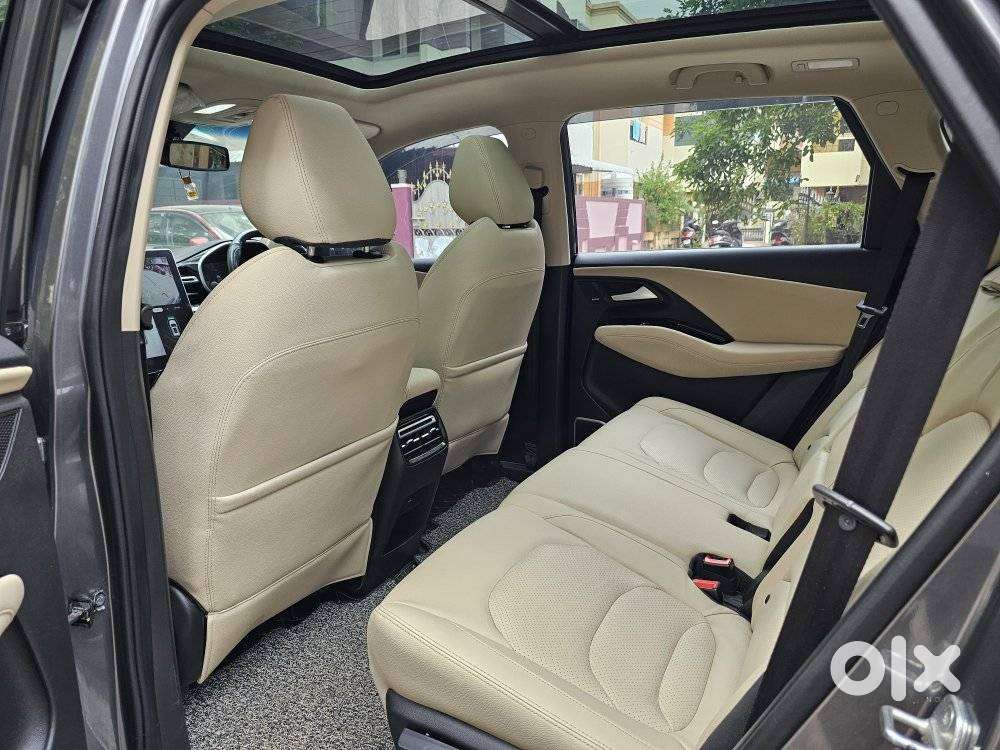 Mg Hector Sharp Pro 2.0 Turbo Diesel Mt Dual Tone, 2023, Diesel