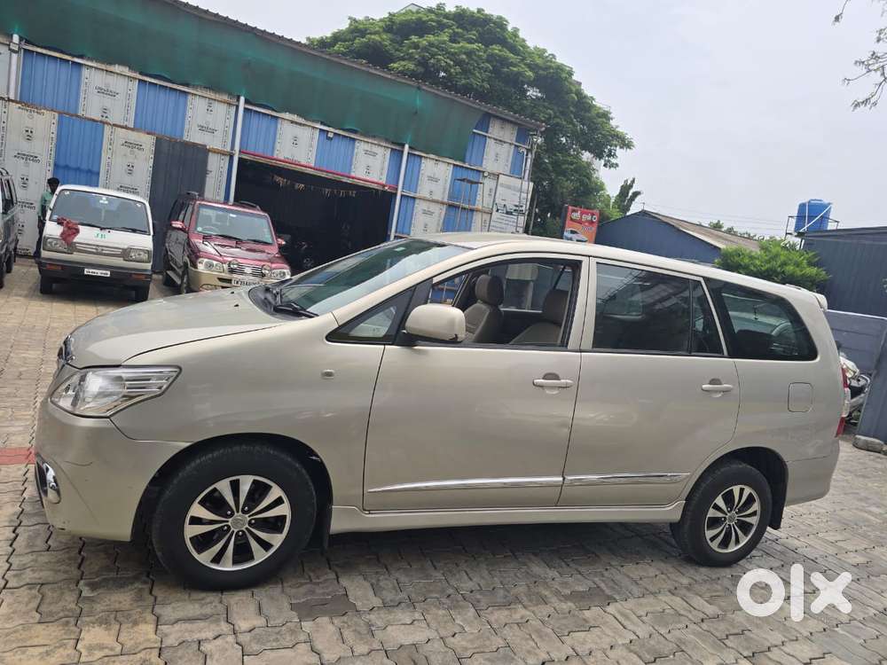 Toyota Innova, 2015, Diesel