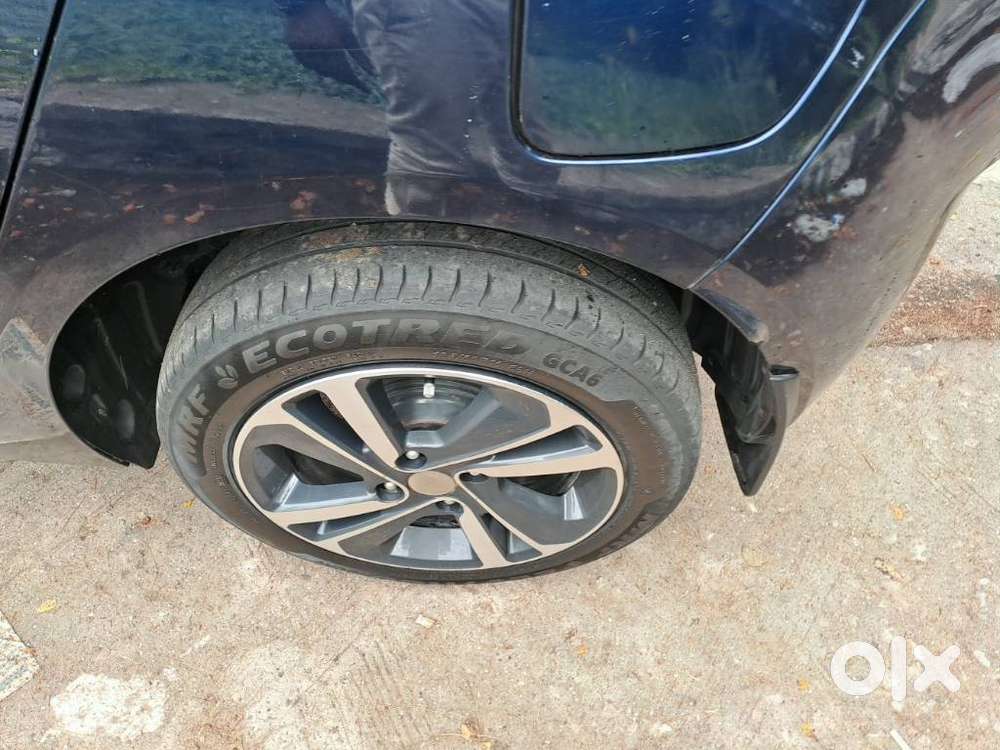 Tata Altroz 1.2 Xz Plus Rtn Dct, 2023, Petrol