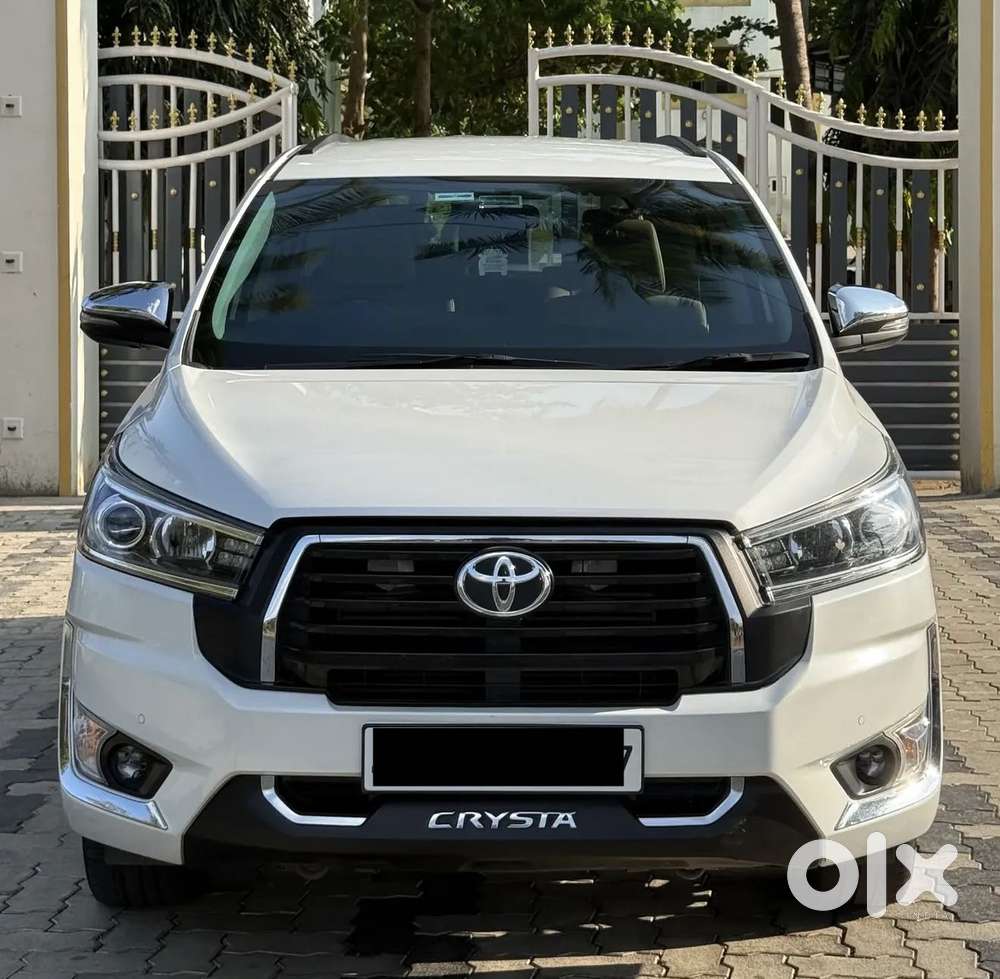 Toyota Innova Crysta [2020-ongoing] 2.4 Vx 7 Str, 2023, Diesel