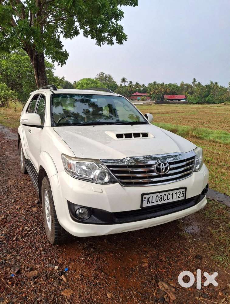 Toyota Fortuner 4x2 At 2.8 Diesel, 2014, Diesel