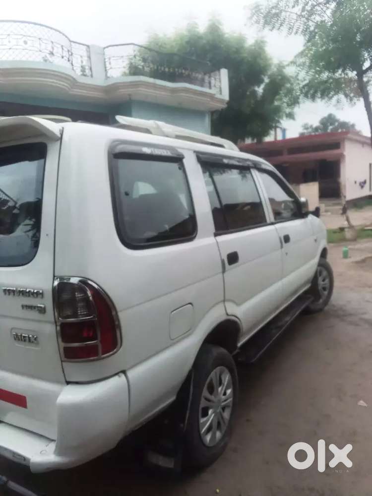 Chevrolet Tavera Neo 2015