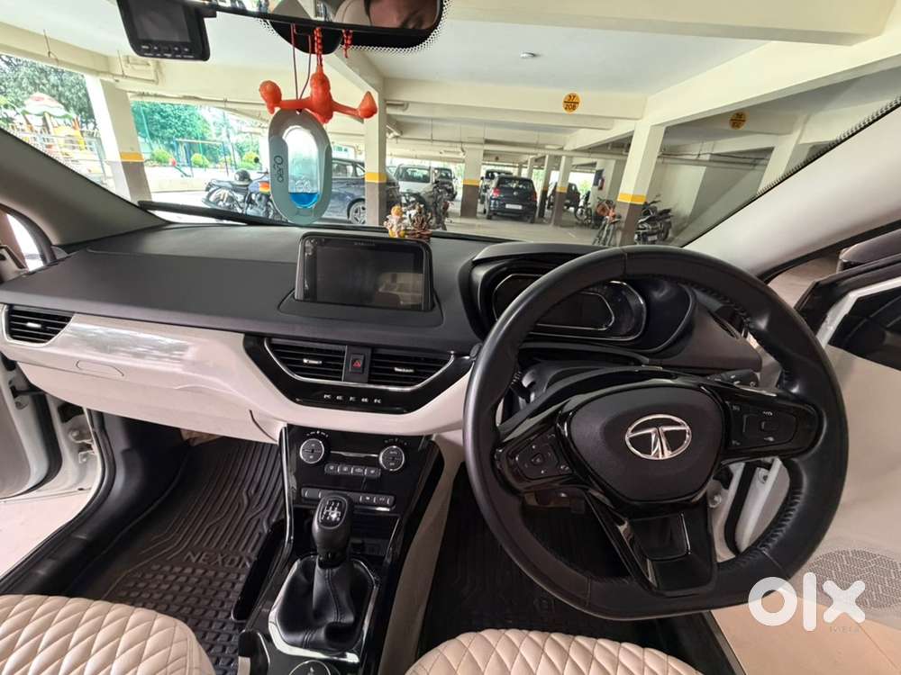 Tata Nexon Xz+s Petrol |2023|1st Owner |45000km |warranty Till Jan2028