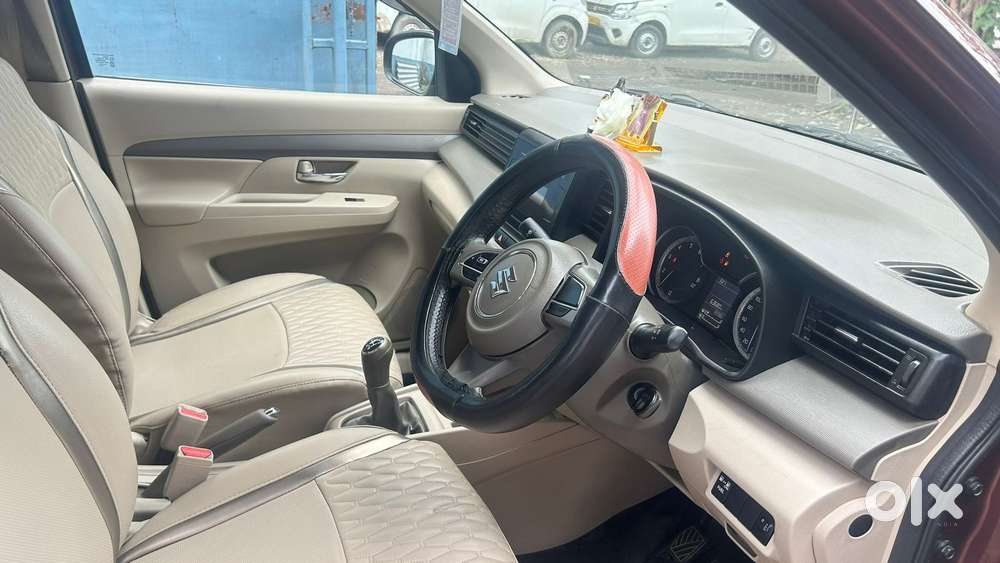 Maruti Suzuki Ertiga 2022-2023 Vxi Cng, 2022, Cng & Hybrids