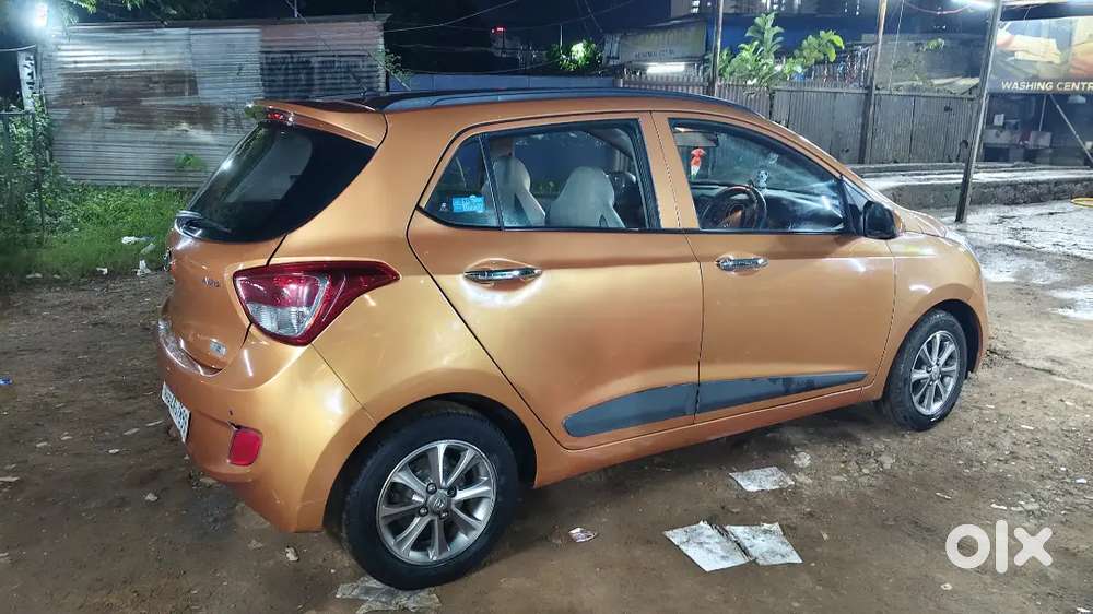 Hyundai Grand I10 2016 Petrol 42000 Km Driven