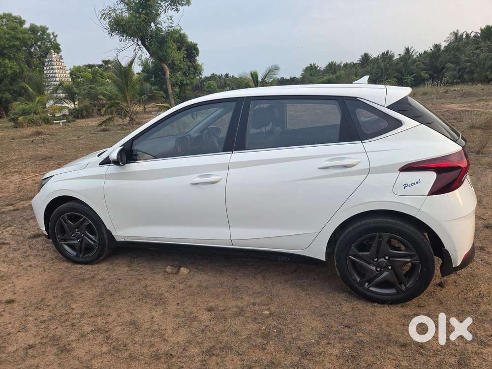 Hyundai I20 Sportz 1.2 Ivt, 2021, Petrol