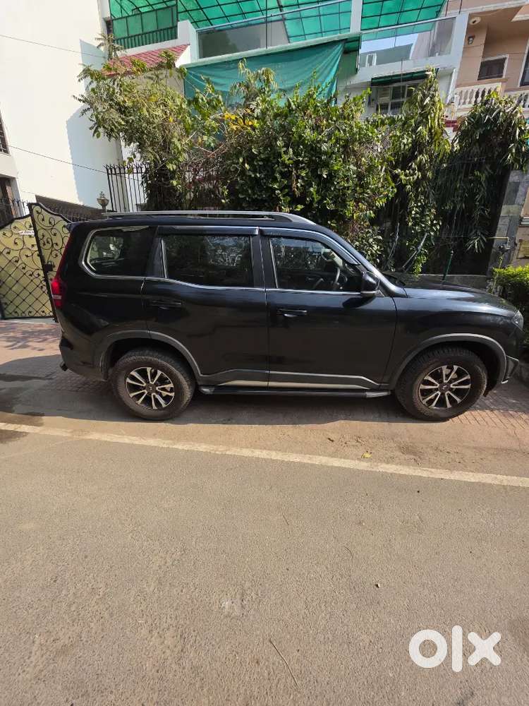 Mahindra Scorpio N Z8 Select