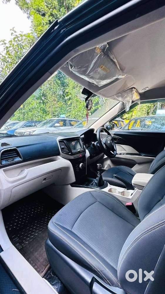 Mahindra Xuv300 W6, 2019, Petrol