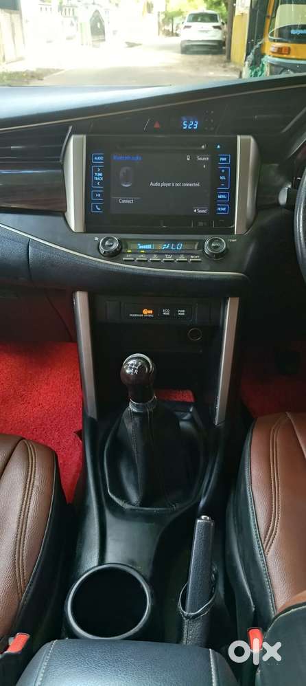 Toyota Innova Crysta 2.4 V 8 Str, 2018, Diesel
