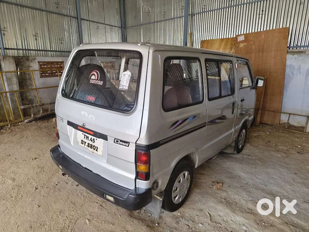 Maruti Suzuki Omni 2013 Petrol Well Maintained