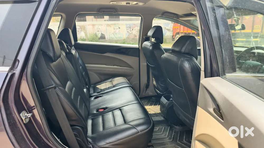 Mahindra Marazzo M4 (2019) - Service History Available