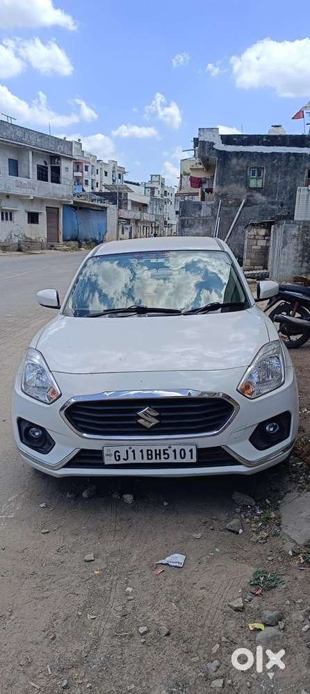 Maruti Suzuki Dzire 2017 Petrol Well Maintained