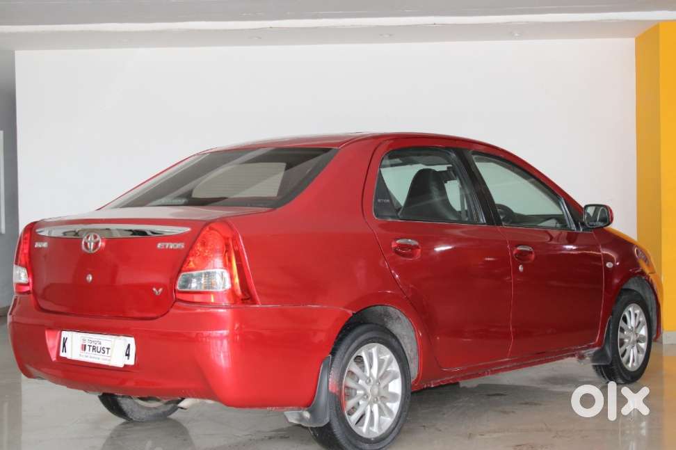 Toyota Etios 2010-2012 V, 2011, Petrol