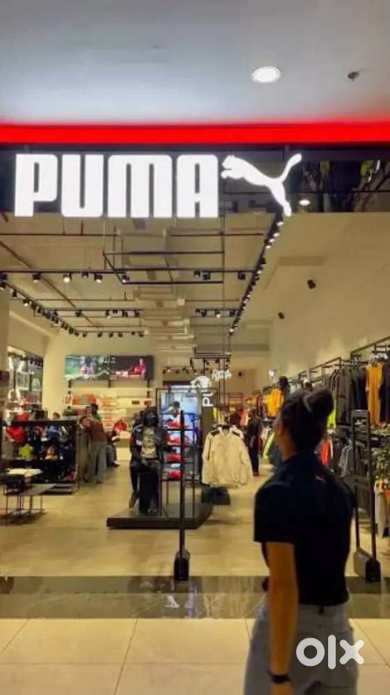 New job requirements for girls and boys shopping mall