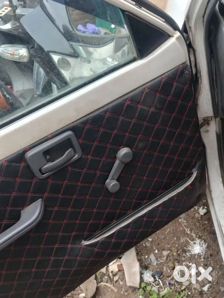 Maruti Suzuki 800 Ac 2011