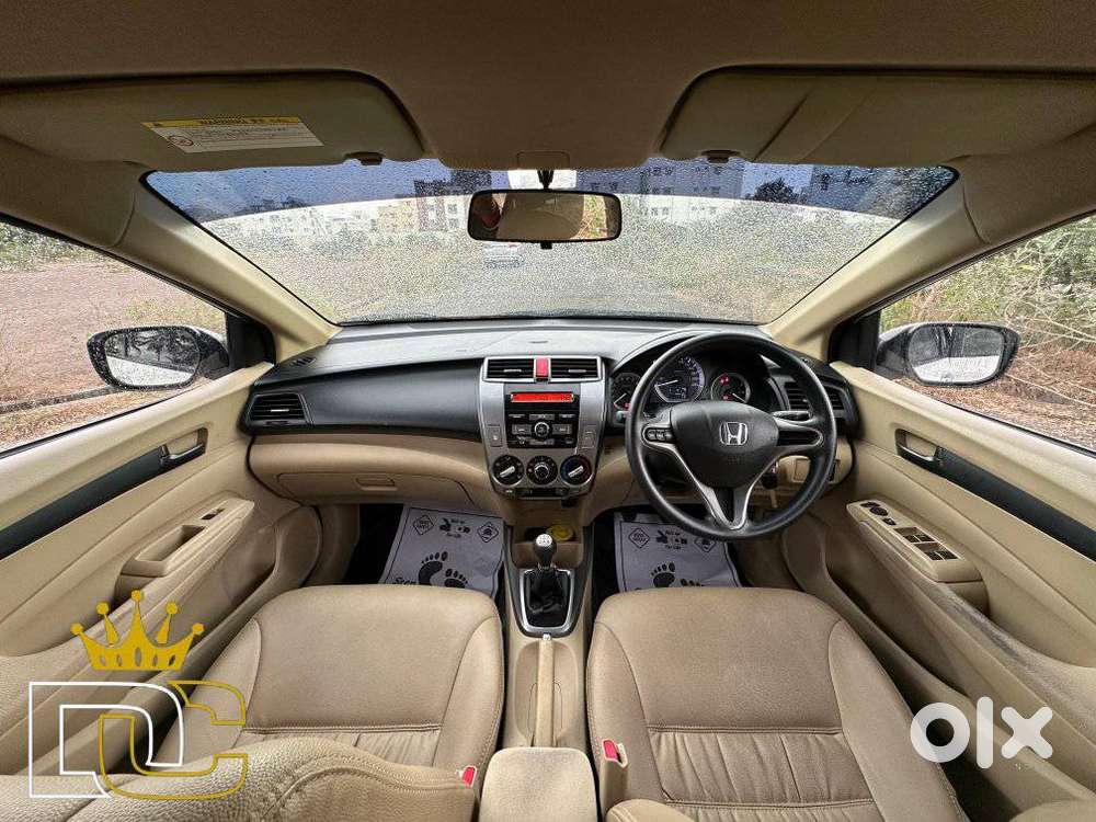 Honda City V Mt, 2013, Petrol