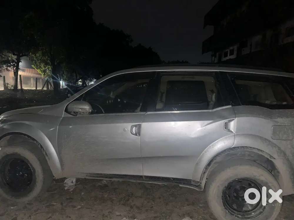 Mahindra Xuv500 2013 Diesel 165000 Km Driven