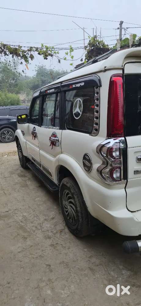 Mahindra Scorpio Getaway 2017 Diesel 90000 Km Driven