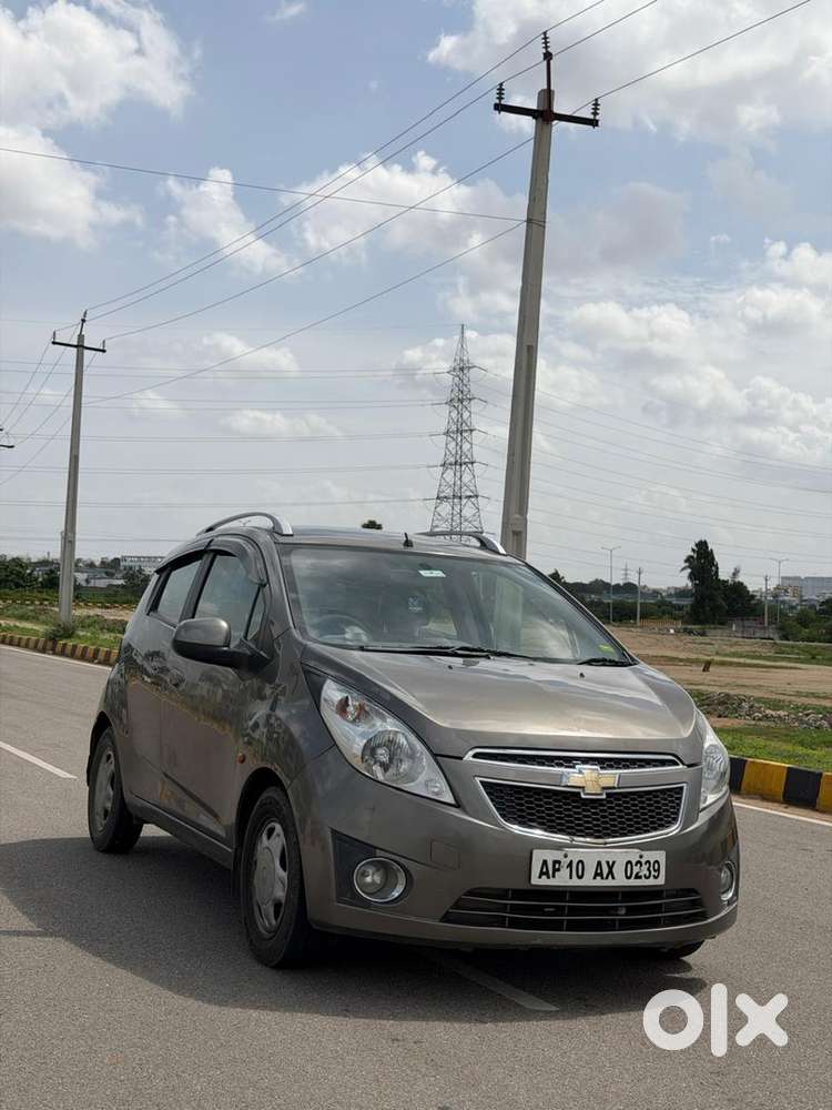 Chevrolet Beat Petrol 2012