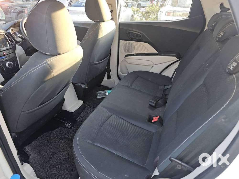 Mahindra Xuv300 1.2 W6 Amt Petrol, 2021, Petrol