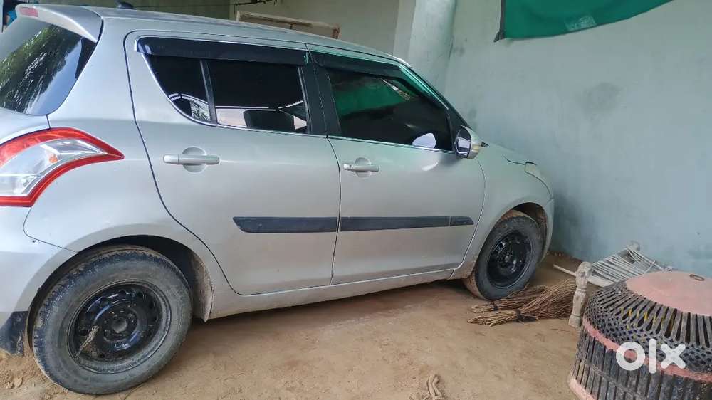 Maruti Suzuki Swift Dzire 2012 Diesel Manual