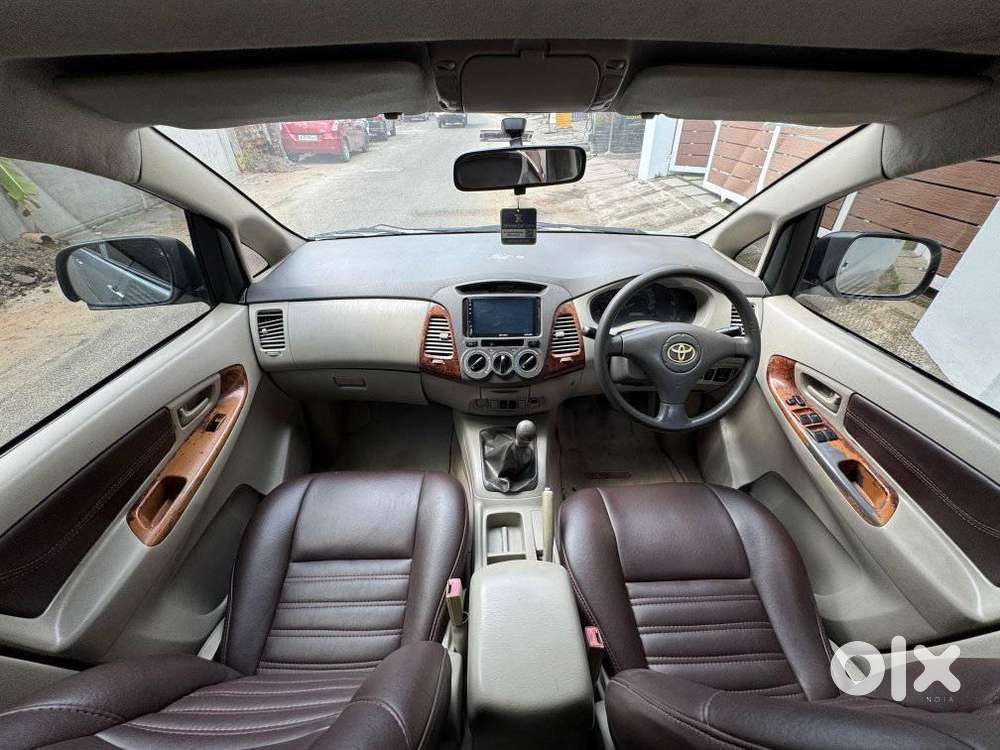 Toyota Innova, 2011, Diesel