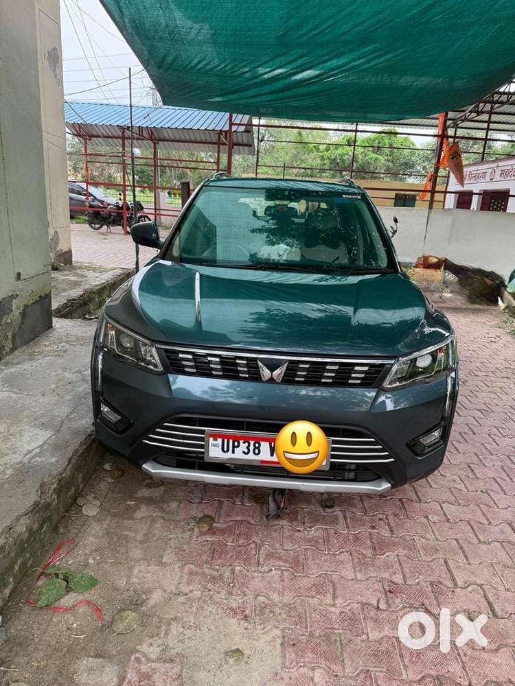 Mahindra Xuv300 2021 Petrol Well Maintained