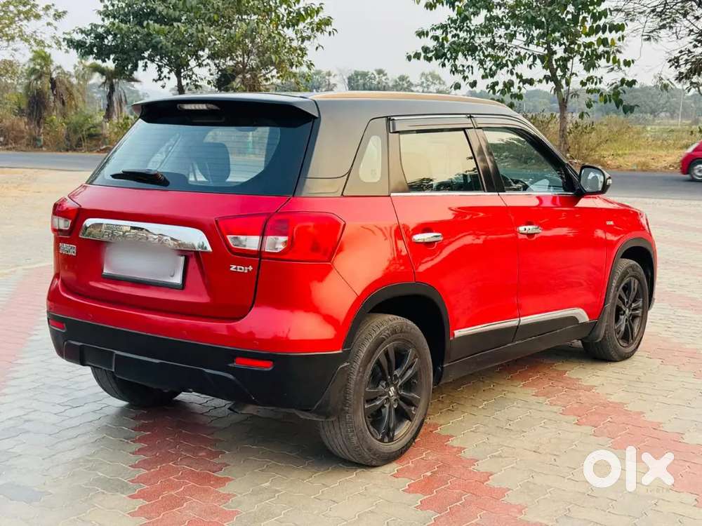 Maruti Suzuki Brezza Zdi+ Dual Tone