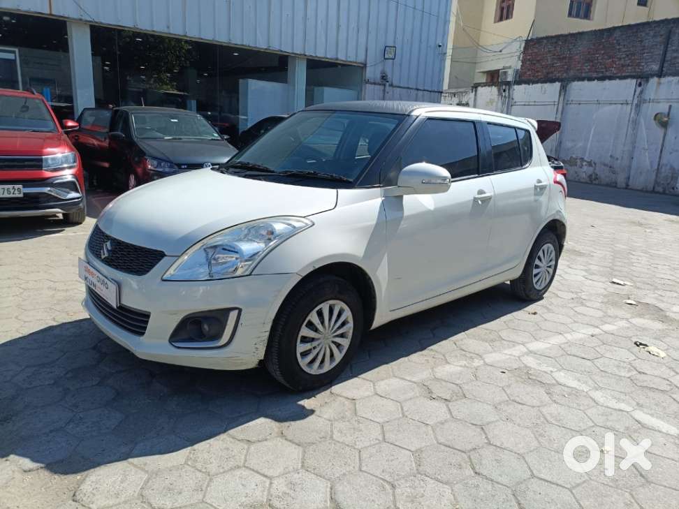 Maruti Suzuki Swift Vxi, 2015, Petrol