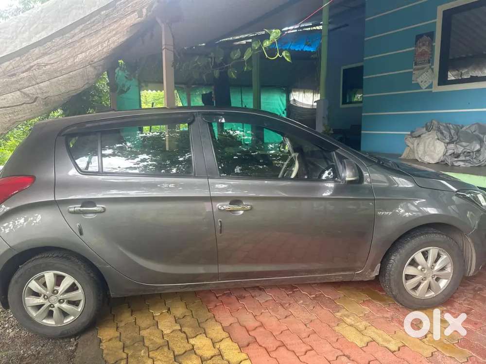 Hyundai I20 Sportz 2012