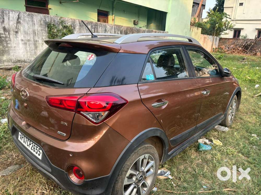 Hyundai I20 Active 2015 Diesel 138000 Km Driven