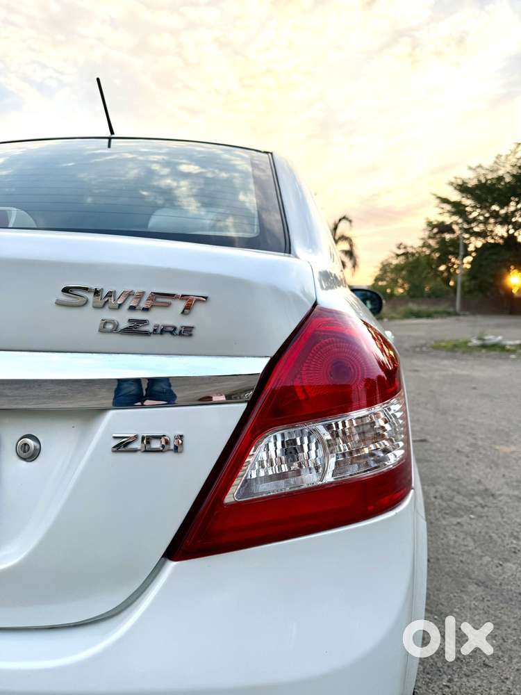 Maruti Suzuki Swift Dzire Zdi Bsiv, 2014, Diesel