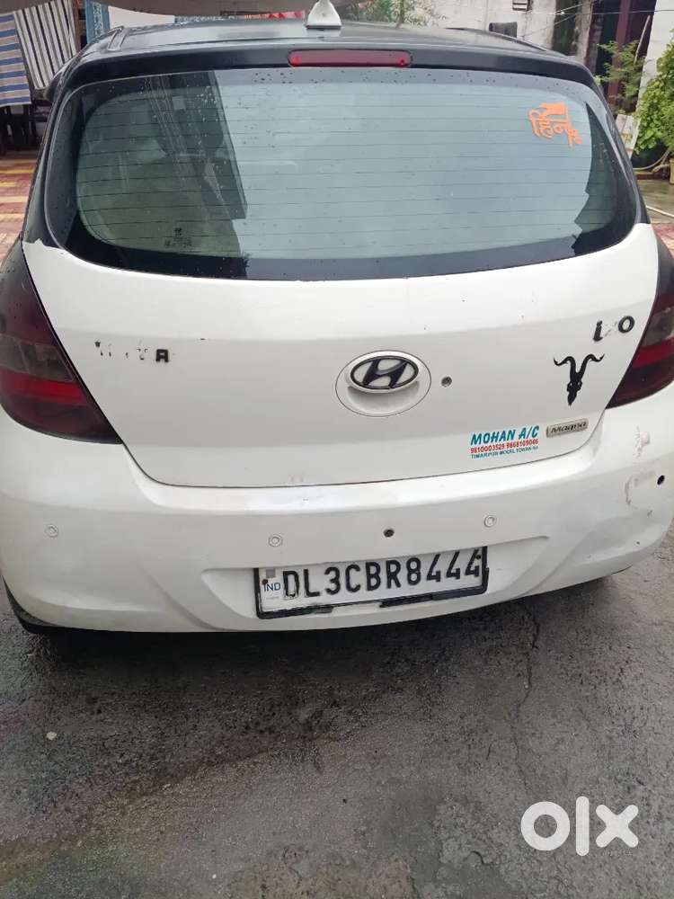 2012 Hyundai I20 Magna At Charon Tyre Nahin Hai Alloy Wheel Tab Screen