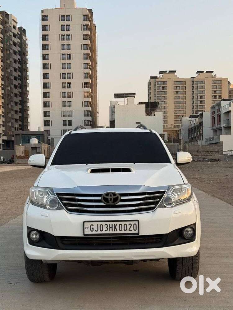 Toyota Fortuner 3.0 4x2 Automatic, 2015, Diesel