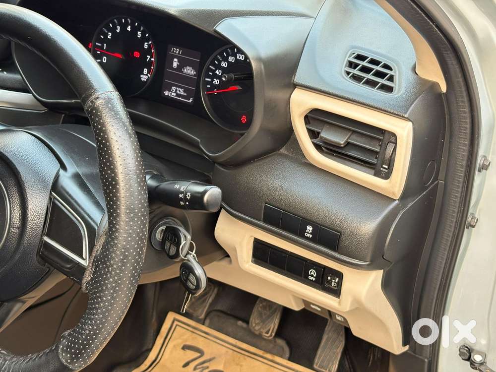 Maruti Suzuki Dzire 1.2 Vxi, 2025, Petrol