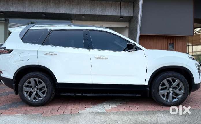 Tata Safari, 2021, Diesel