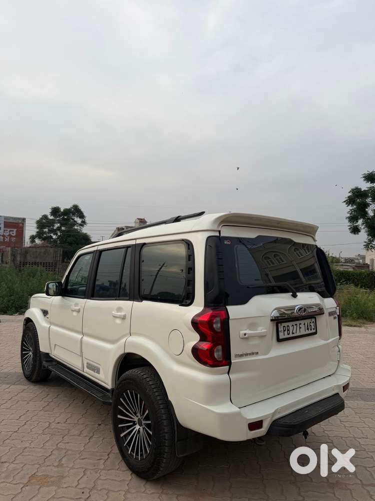 Mahindra Scorpio S11 Mt 7s, 2018, Diesel