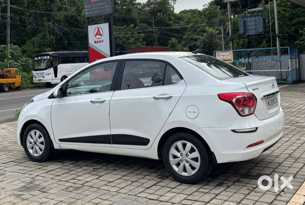 Hyundai Xcent 1.2 Vtvt Sx Option, 2018, Petrol