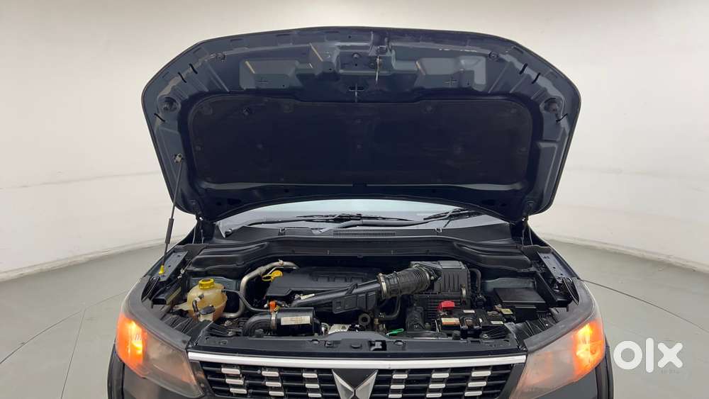 Mahindra Xuv300 W6, 2022, Petrol