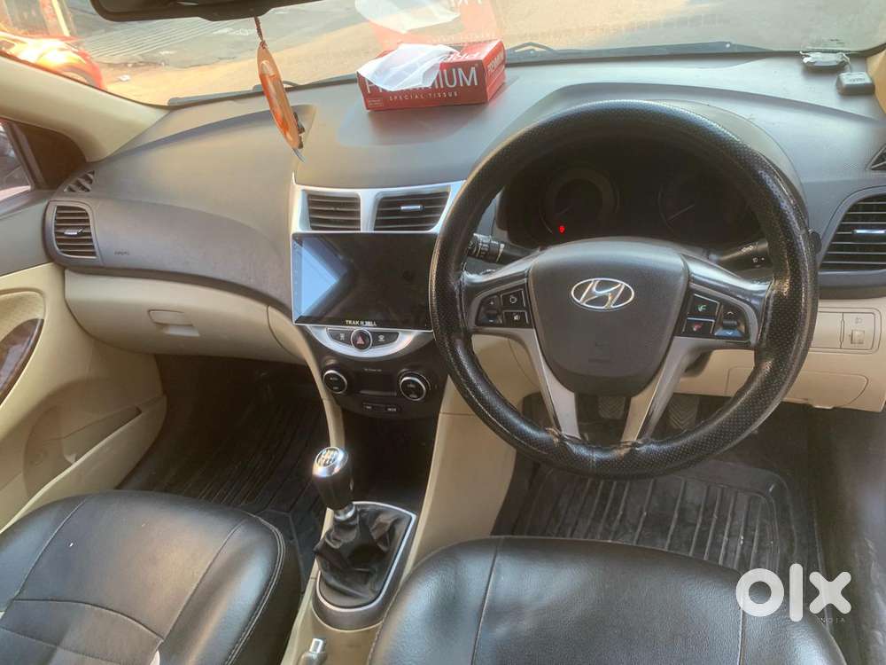 Hyundai Verna Fluidic 1.6 Crdi Sx, 2015, Diesel
