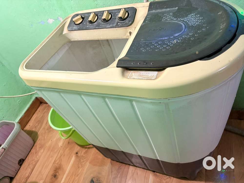 Whirlpool semi automatic 6.5kg waching machine